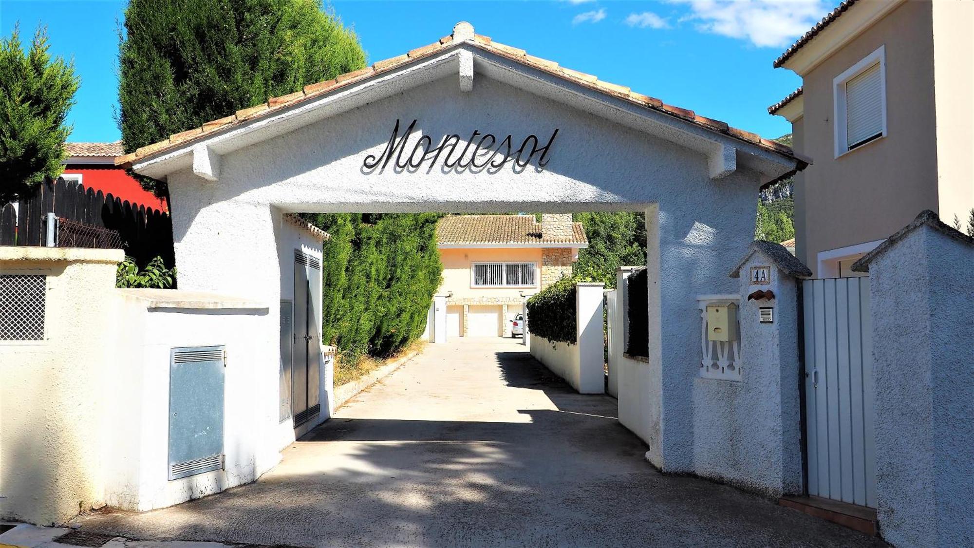 Holiday home Montesol *